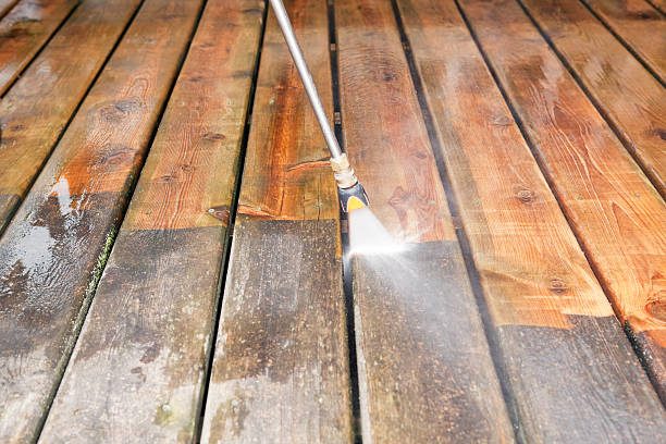 Best Deck Cleaning Services  in Birngham, MI